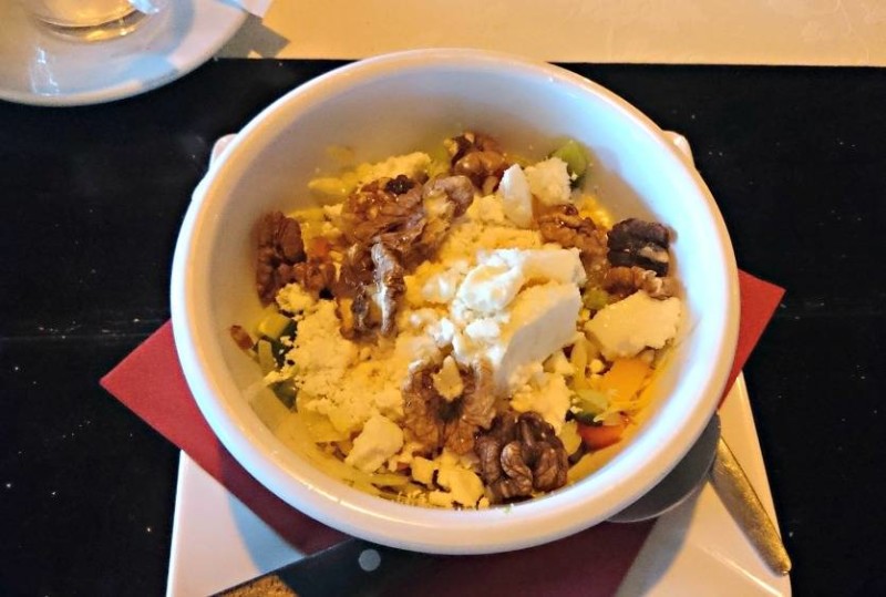 Geitenkaassalade