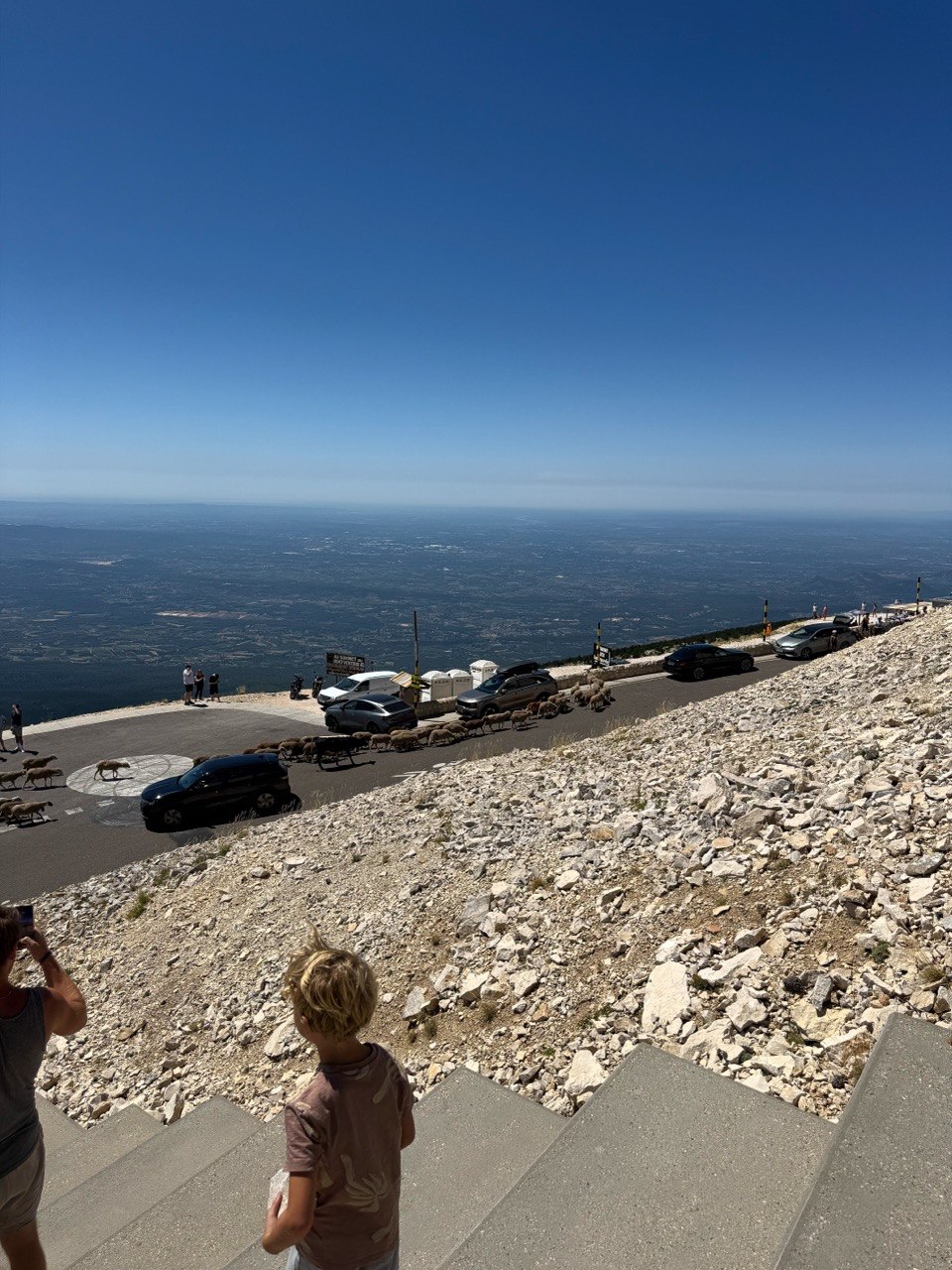 Ons uitzicht op de top van de Mont Ventoux